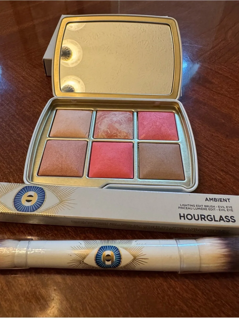 Hourglass new box